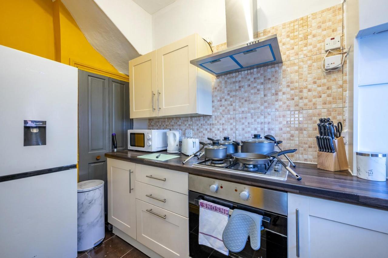 *1Es* For Your Most Relaxed & Cosy Stay + Free Parking + Free Fast Wifi * Leeds  Exterior foto